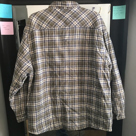 LEVIS quilted flannel plaid Shacket size XL in men but for anyone - Picture 3 of 8